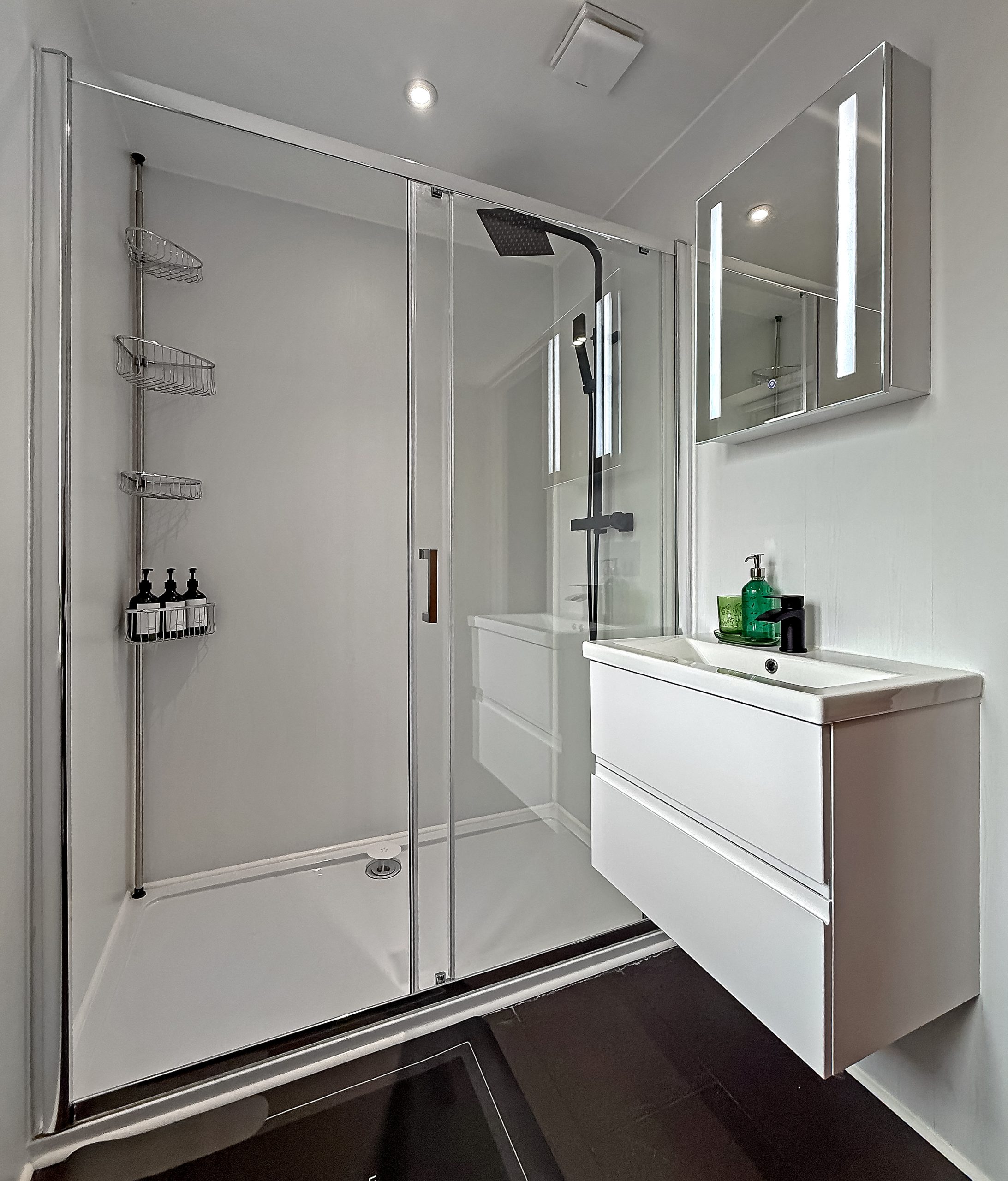 16LinbridgeWay-29 1 16LinbridgeWay 29 1 scaled